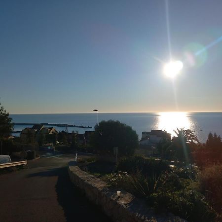 Chambre D'Hote - Vue Mer Au Mont Saint-Clair แซ็ต ภายนอก รูปภาพ
