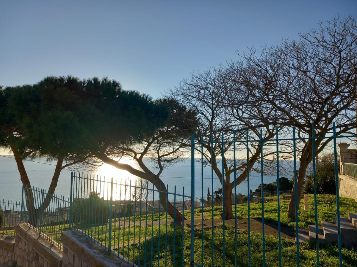 Chambre D'Hote - Vue Mer Au Mont Saint-Clair แซ็ต ภายนอก รูปภาพ
